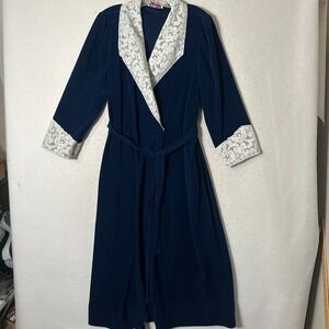 Vintage Vanity Fair Velour Robe Lace Trim Size L Royal Blue Glam Full Length